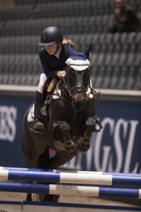 Kingsland Oslo Horse Show_Telenor Arena14102016_Woodfield Rising Star_Synne Herringbotn Ølberg_foto_Roge Svalsrød_hesteguiden.com